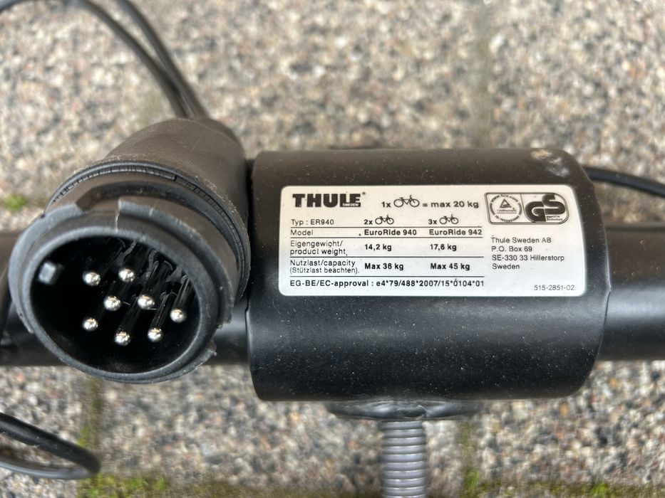 Bagażnik rowerowy Thule na dwa rowery uchylny na hak holowniczy