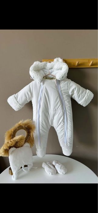 Зимовий комбінезон