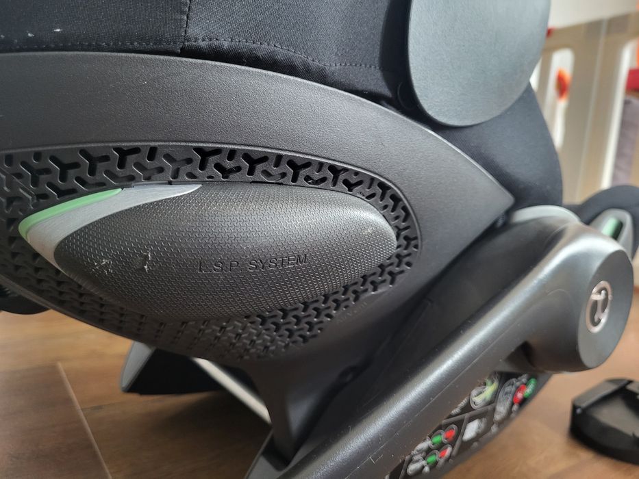 Fotelik Cybex Claud G+