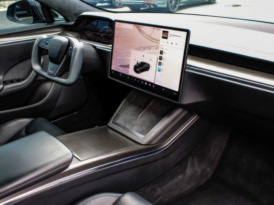 Tesla Model S      2022