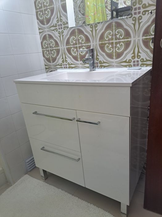 Móvel de casa de banho