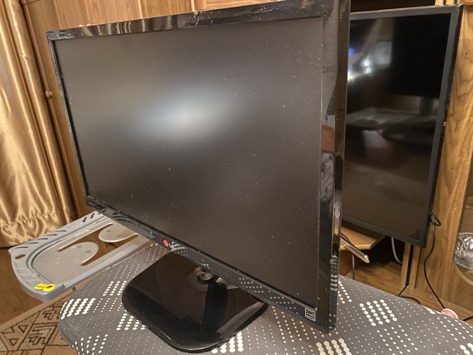 Монітор LG 23MP55A-P