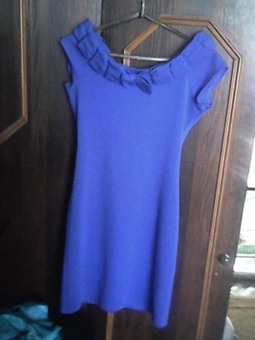 Чудове вечірнє плаття.