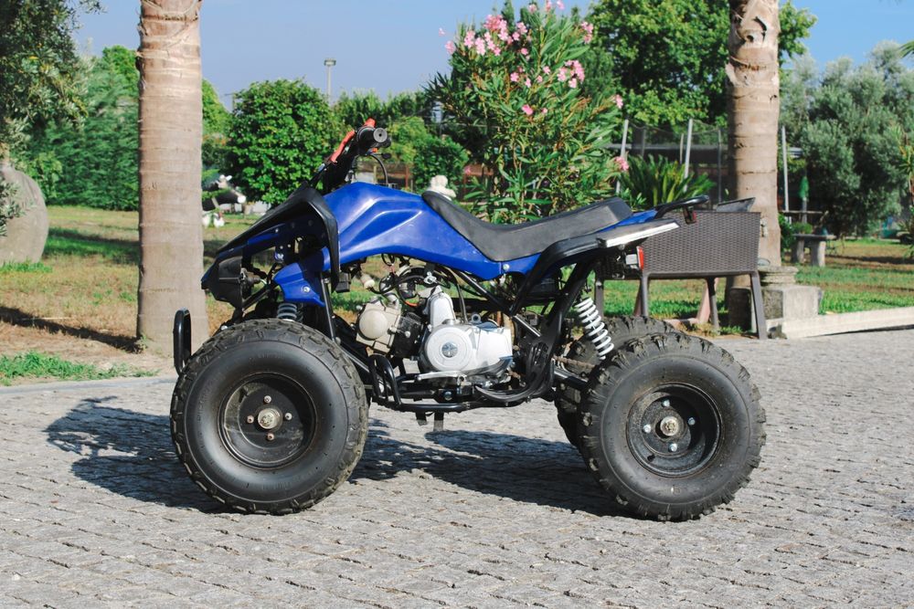 Moto 4 125cc em bom estado – 750€