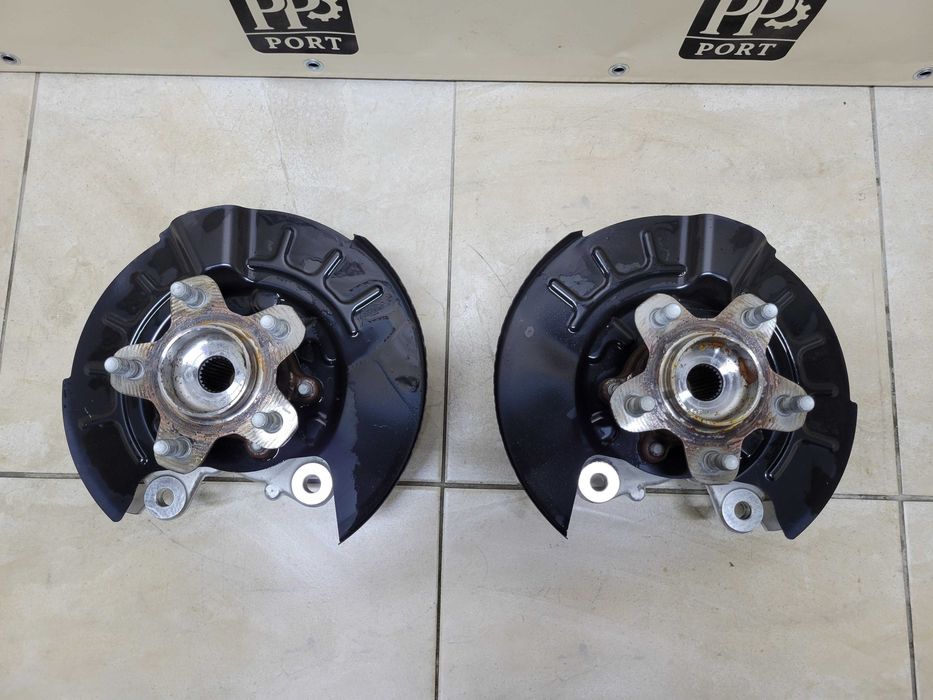 Цапфа кулак задний задній Nissan Rogue t33 2021 2022 2023 2024 12k