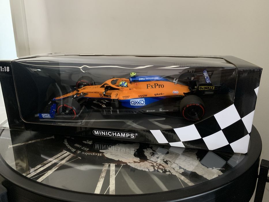 F1 minichamps 1:18
