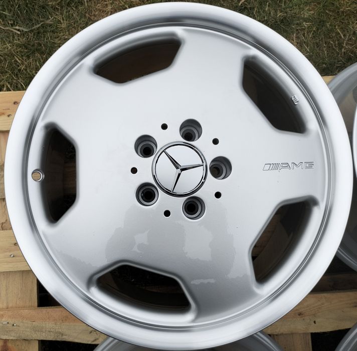 Felgi Monoblock Mercedes AMG 124 7,5Jx17 ET35 5x112 190