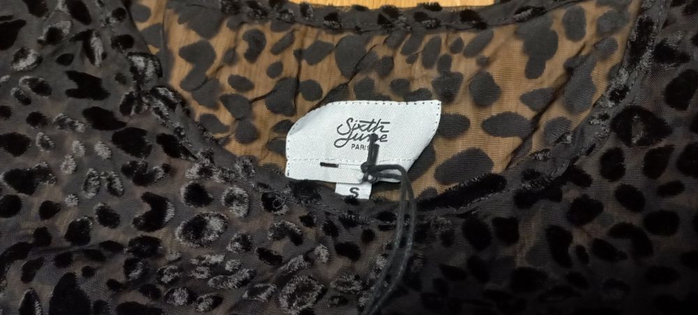 Mała czarna sukienka  Sixth june S