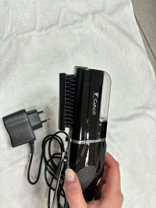 Máquina para retirar o espigado do cabelo