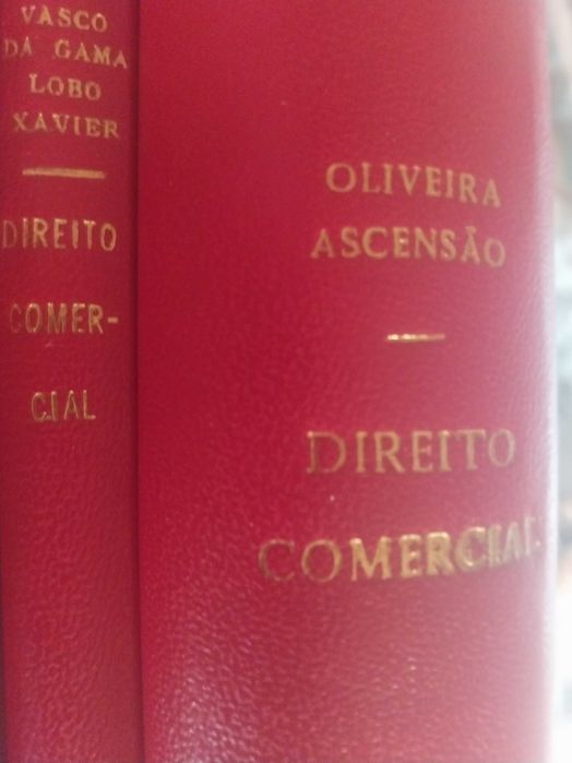 Lote de 4 Livros de Direito Comercial. Excelente preço