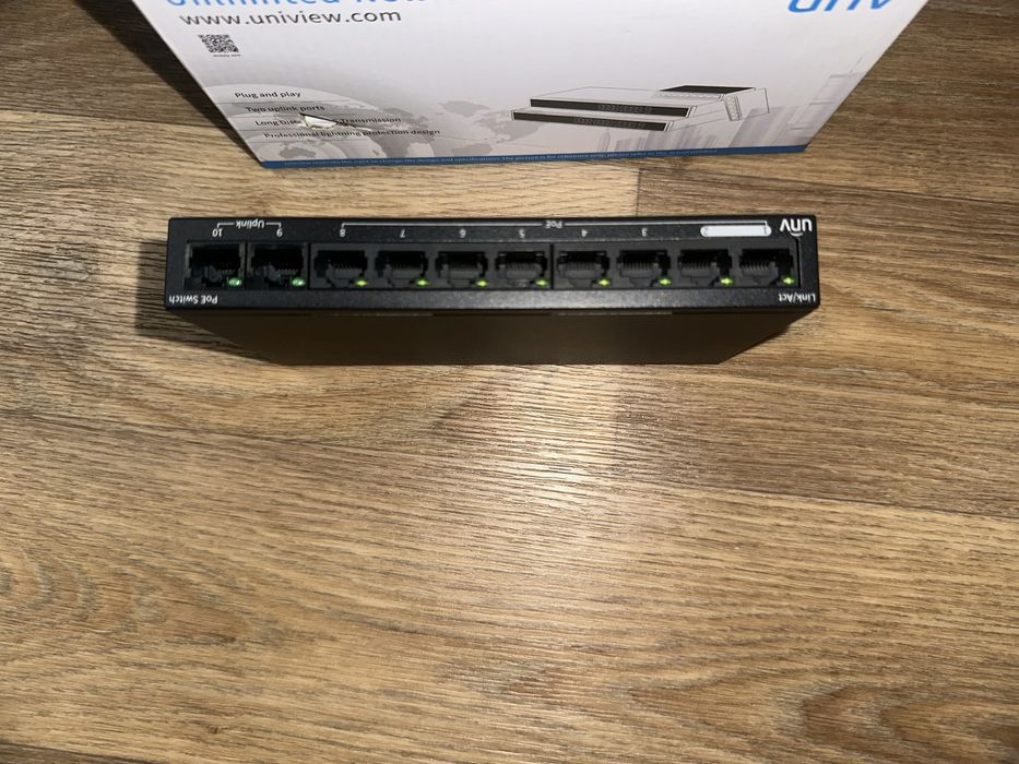 POE Свич Комутатор Uniview NSW2020-10T-POE-IN