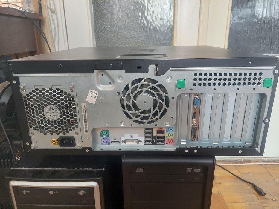 Робоча станція HP Z200