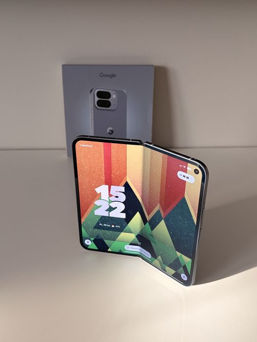 Smartfon Google Pixel 10 Pro Fold Moonstone Gwarancja idealny