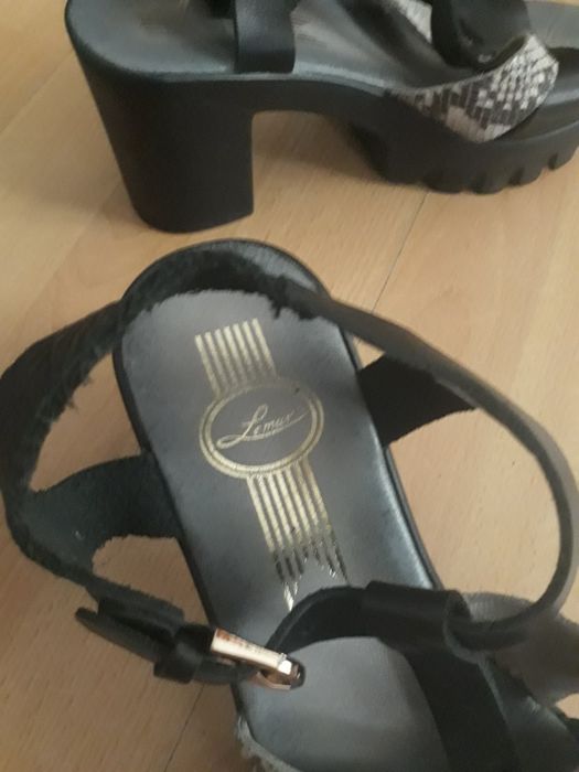 Wygodne skórzane sandały Lemar 39