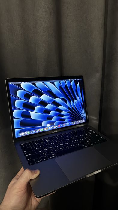 Macbook pro 2017  128gb
