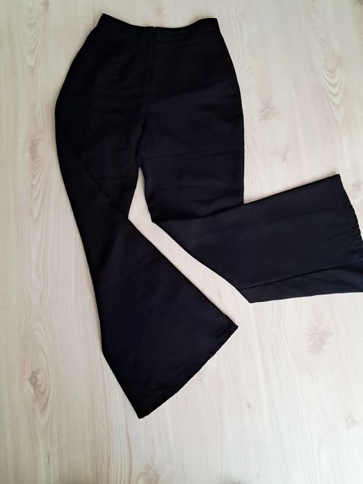 Spodnie  czarne dzwony