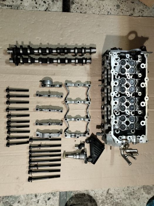Двигун ГБЦ 1CD-FTV 2.0d Toyota