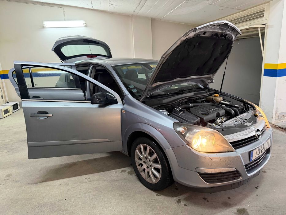 Opel Astra 1.7CDTI COSMO Nacional