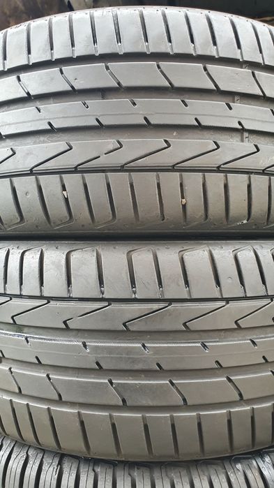 225/45 R17  2шт Hankook ( Хенкук) Авторезина, шини.