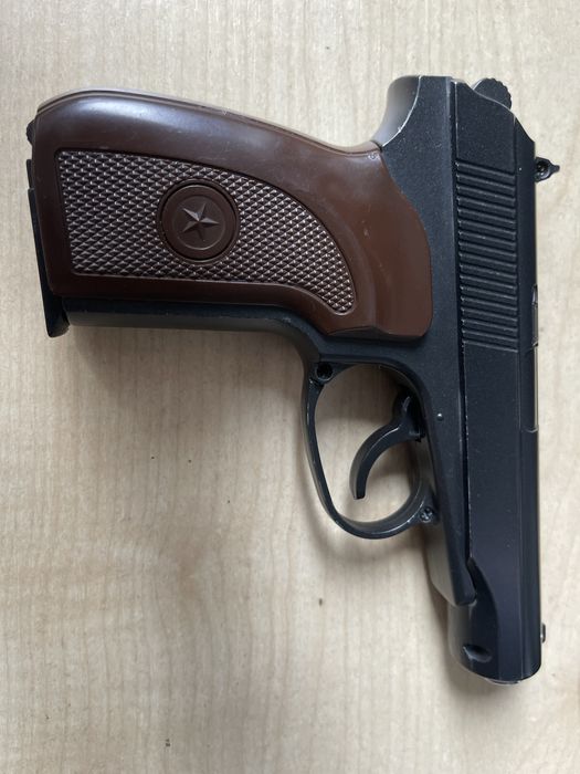 іграшковий пістолет ПМ макаров