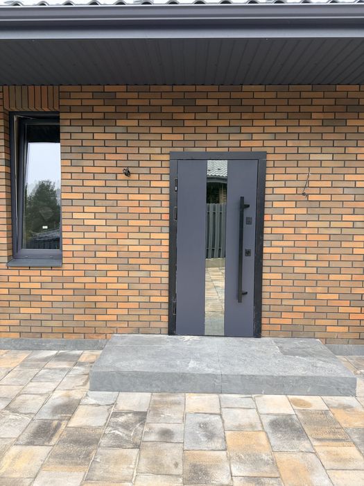 Продається затишний одноповерховий будинок серед соснового лісу