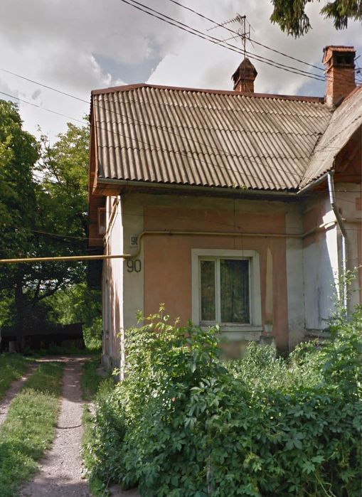 • Продаж квартири в зручному районі