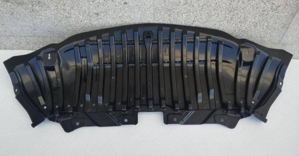 Resguardo Inferior FRT Mercedes Classe C W205