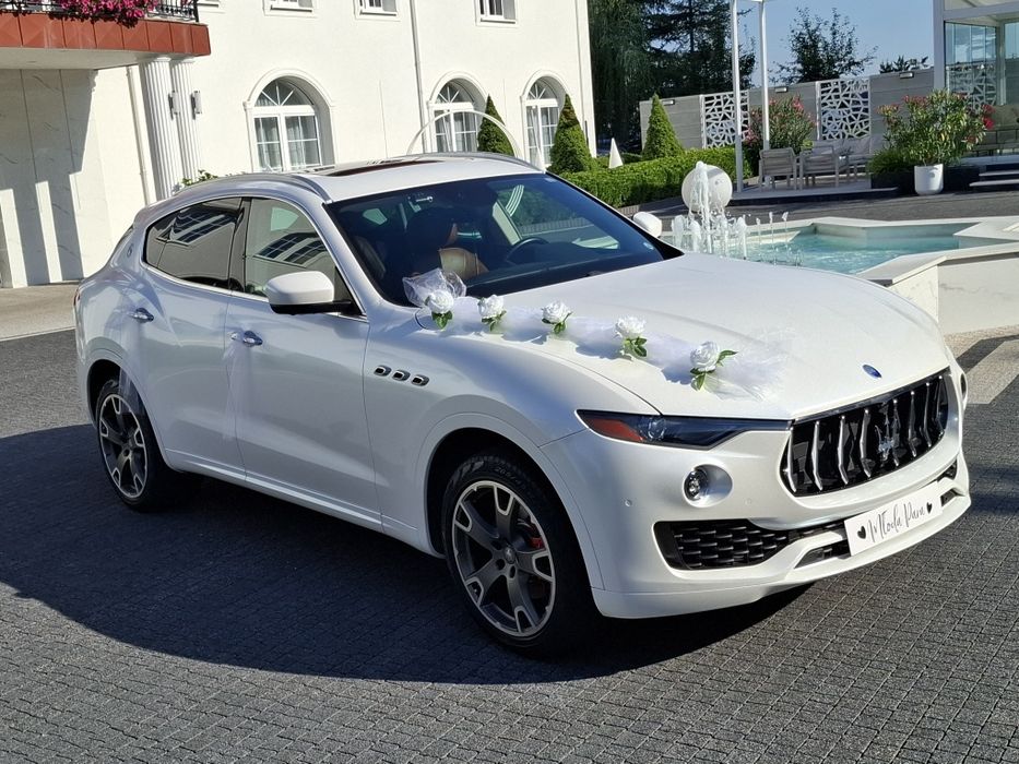 Auto do wynajęcia, do ślubu, Maserati Levante - biała perła, Mercedes coupe