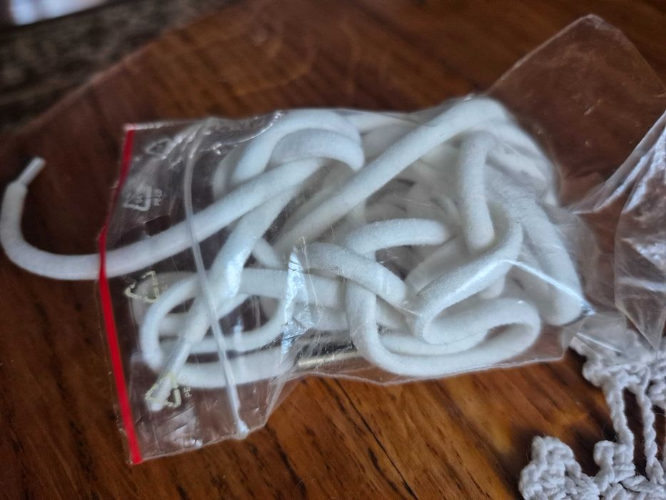 Sznurówki do butow gumkowe białe nowe