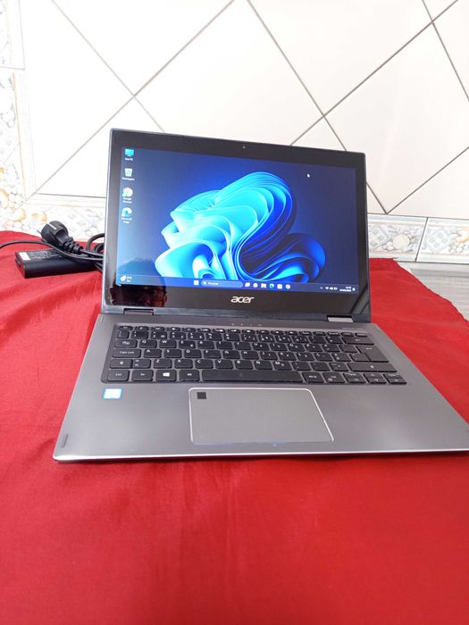 Ecrã Touch Core i5/Ram 16gb/SSD Nvme 256GB