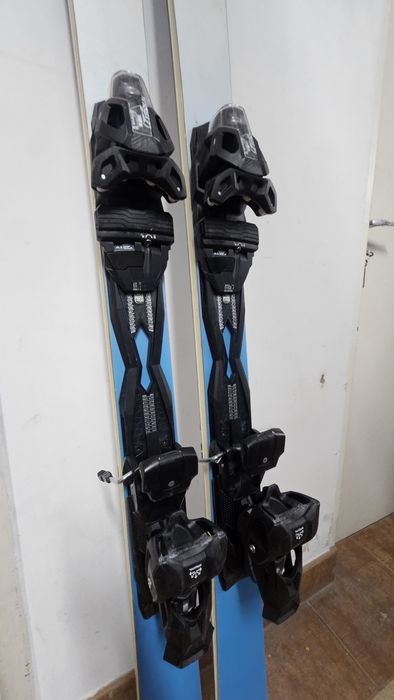 Narty Intersport