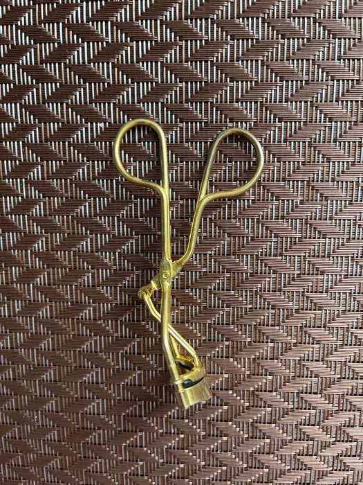 Щипцы для ресниц