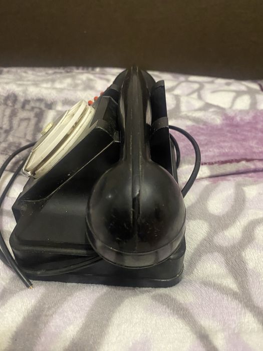 Телефонний апарат часів СРСР