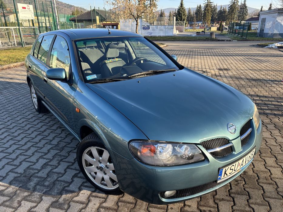 Nissan Almera (2003) - niski przebieg