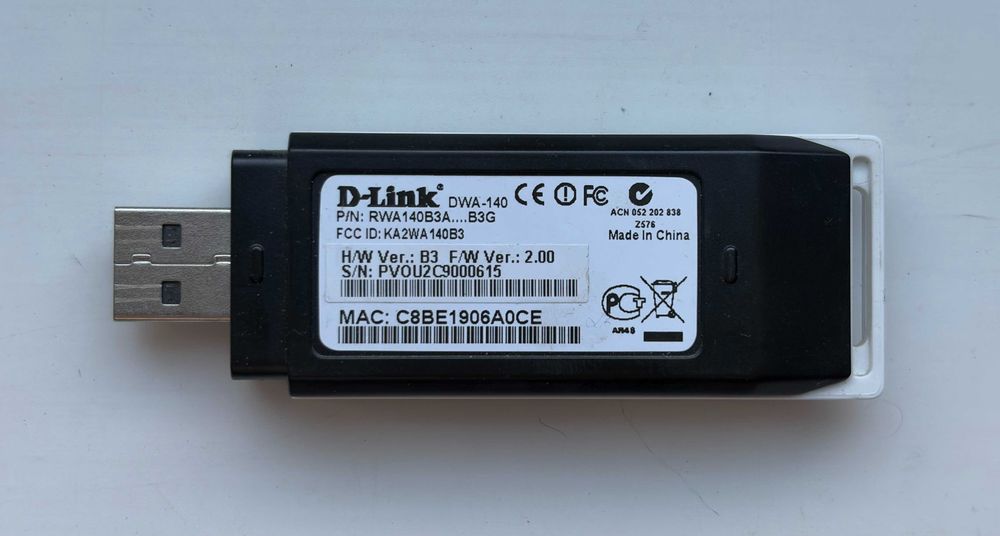Wi-Fi адаптер 300 Мб USB D-Link DWA-140