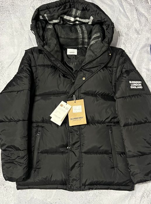 Casaco Burberry NOVO com etiquetas - Tamanho M