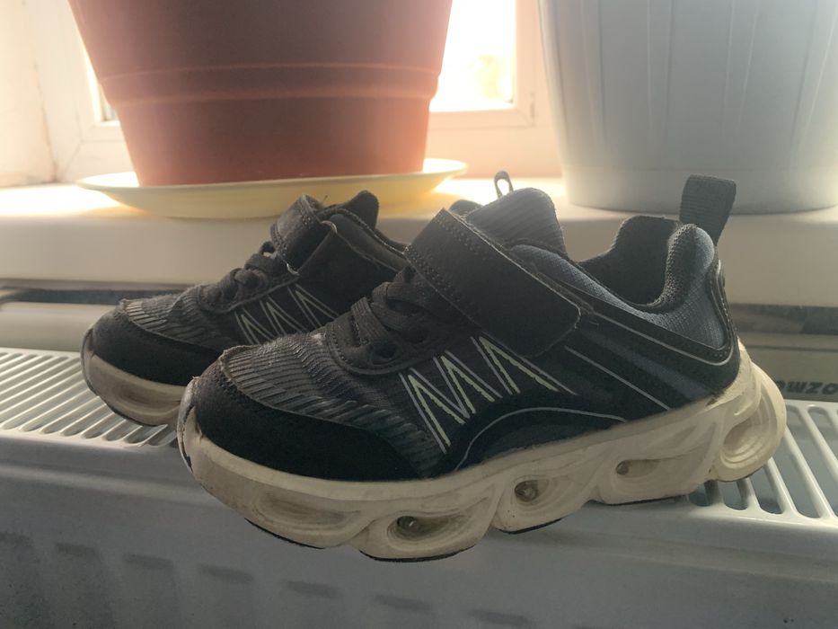 Кроссівки на хлопчика