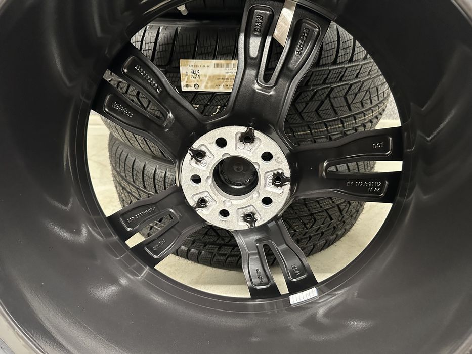 Nowe oryginalne kola zimowe alufelgi 21 BMW X7 G07
