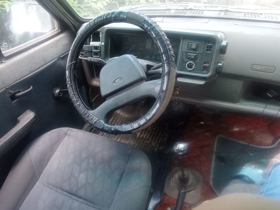 Ford fiesta 1986р