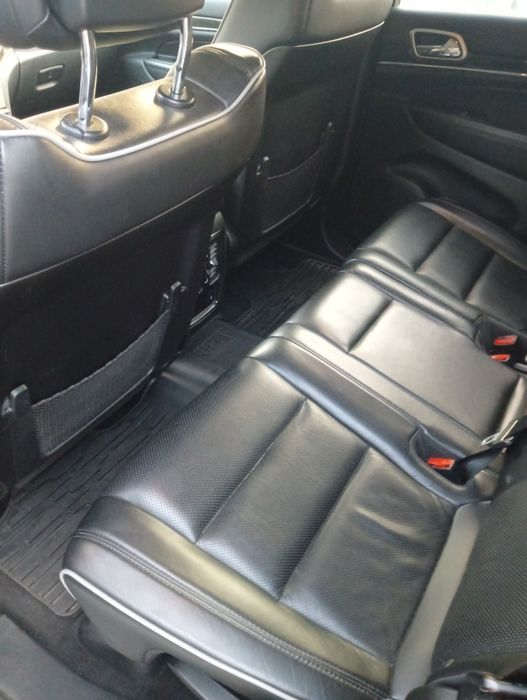 Sprzedam Jeep Grand Cherokee 2011