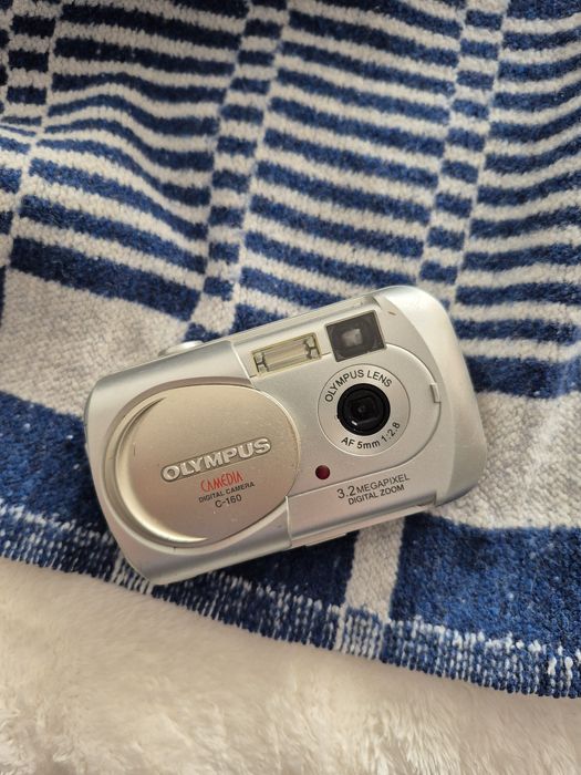 OLYMPUS Camedia C-160