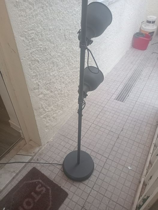 Candeeiro em ótimo estado