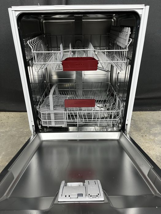 Вбудована посудомийна машина Neff Studioline XXL