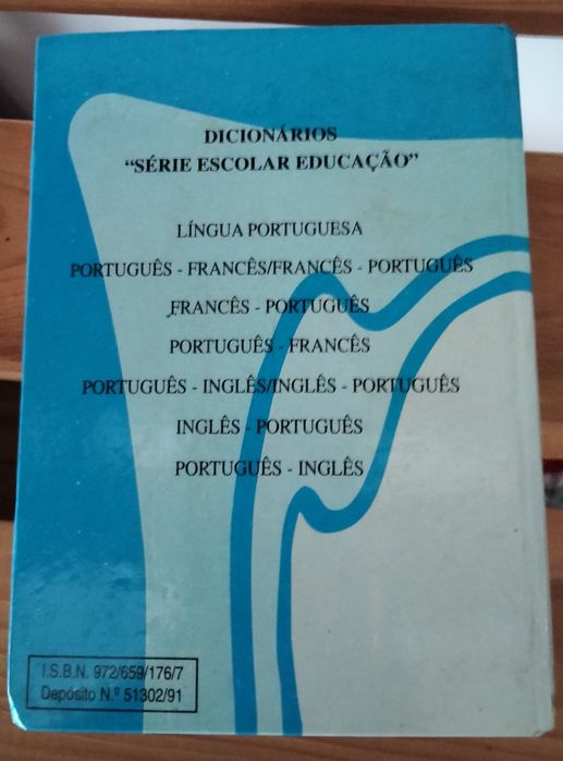 Dicionário de Língua Portuguesa