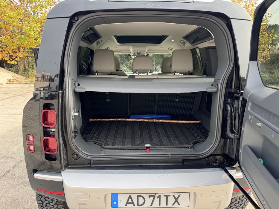 LAND ROVER DEFENDER 110 D240 S AWD