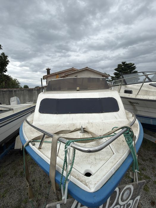 Vendo barco com 2 motores