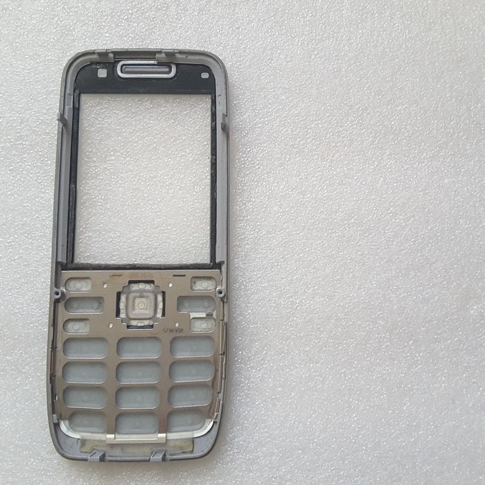 Корпус телефона Е52NOKIAсірий заводський оригінал.