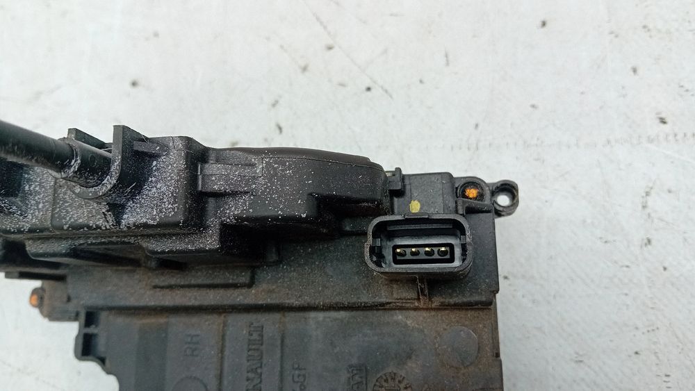 Fechadura / fecho porta frente direito RENAULT Clio III (BR0/1, CR0/1)