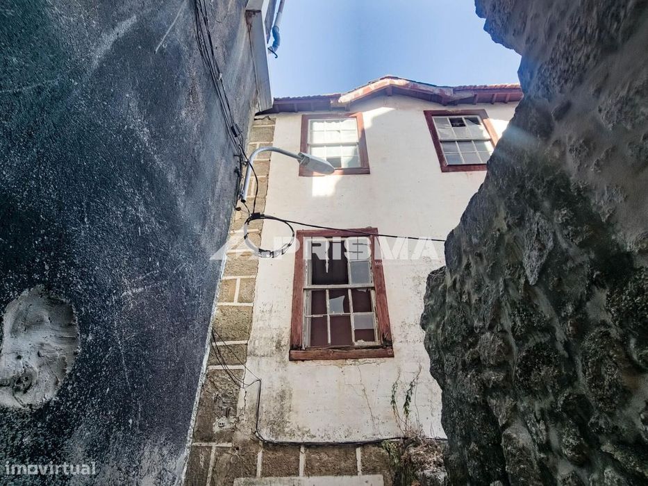 Moradia Para Venda Em Covilhã, Centro