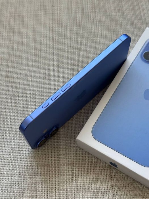 Продам IPhone 16 Plus 128 Neverlock